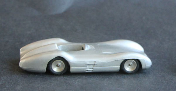 Märklin Mercedes-Benz Silberpfeil W 196 Rennwagen 1955 Metallmodell (10363)